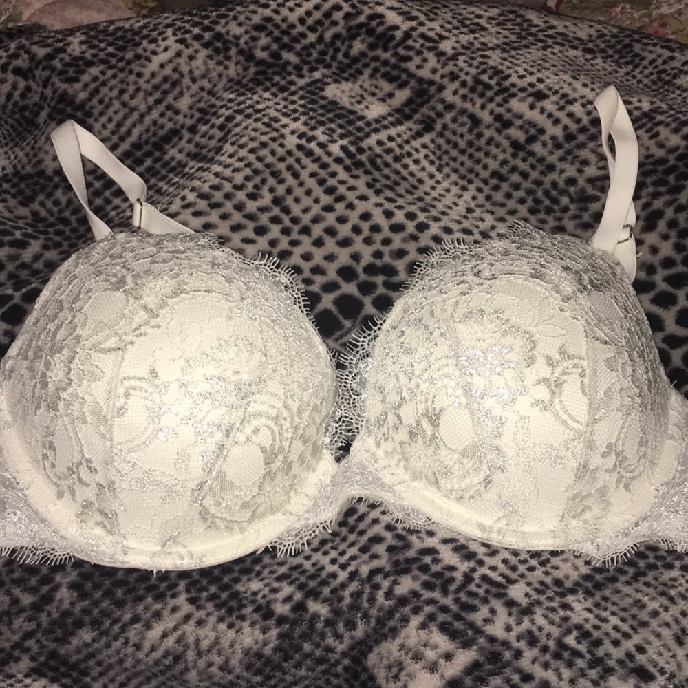 Victoria’s Secret Dream Angels Push-Up bra